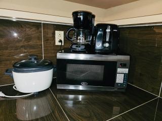 1 Bedroom, 1 Bathroom at Joe's Place - 5