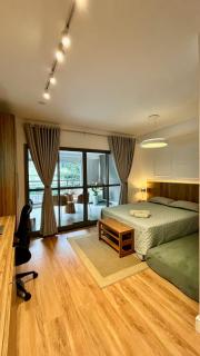 Giardino Maia, Studio Moderno com Café da Manhã - 0