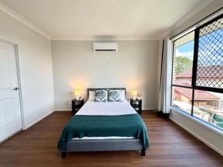 Coopers Plains Retreat Maple Share House - 5