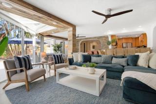 The Coastal Duo Escape - 8