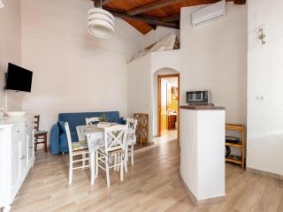 Spacious holiday home in La Ciaccia near sea - 9