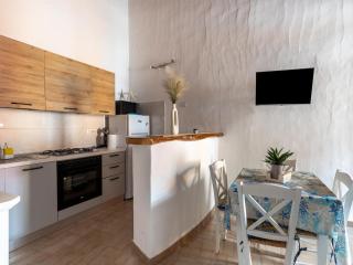 Spacious holiday home in La Ciaccia near sea - 5