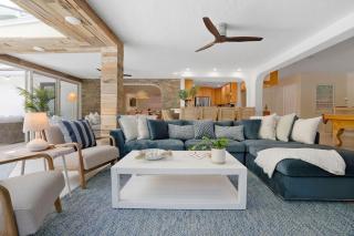 The Coastal Duo Escape - 7