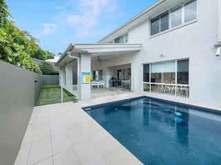 Relaxed Luxury for Families by the Beach - 3