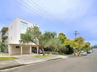 Balmoral Bliss - Experience relaxed beachside life - EST12 - 1