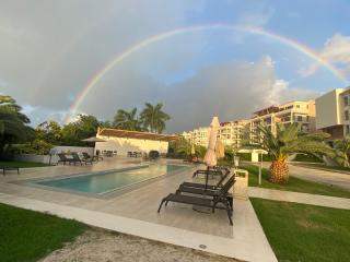 Maho Escape- with Pool and Gym, Lagoon view, walk to dinning, Maho Beach and Mullet Bay - 7