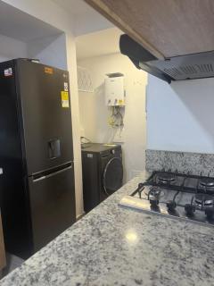 Apartment, 3 bedrooms and 2 full bathrooms - 7