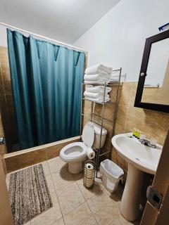 Peaceful 1 bedroom, 1 bathroom at Joe's Place - 1