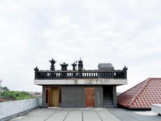 Urbanview Noja Guest House near Living World Denpasar - 1