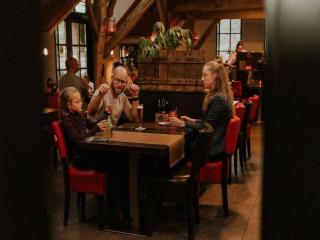 6-person holiday home for relaxing retreat - 1