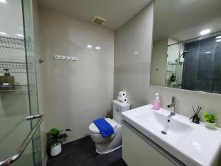 BTS Asok Terminal 21 Studio Free Pool Gym - 4