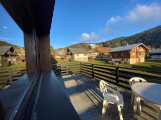 Studio au Cernix, 4 pers, proche pistes, terrasse spacieuse - FR-1-733-179 - 2