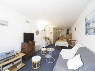 Appartement T3 pour 8 pers, 2 chambres, vue montagne - FR-1-400-143 - 8