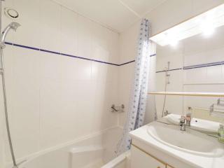 Appartement T3 pour 8 pers, 2 chambres, vue montagne - FR-1-400-143 - 7