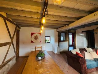 Gîte typique à Chapeau, confort en campagne bourbonnaise - FR-1-489-601 - 2