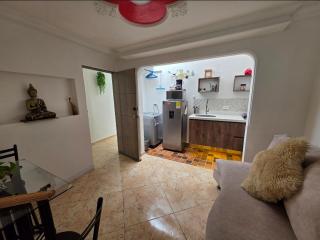 aparta-estudio cerca estación metro poblado - 7