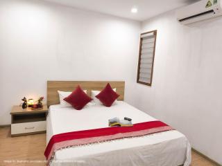 Yen Phu Westlake - 6