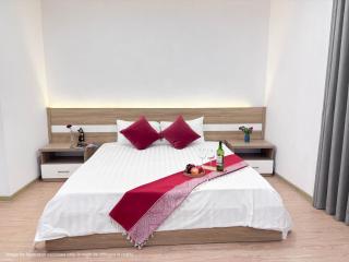 Yen Phu Westlake - 1