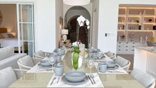 Chic & Spacious 4BR Luxury Villa with Pool - 2