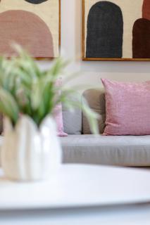 Stylish 1BR Apt near Cardiff Castle - 7