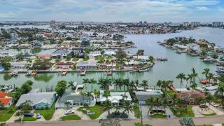 Waterfront Oasis l Near Beach - 2