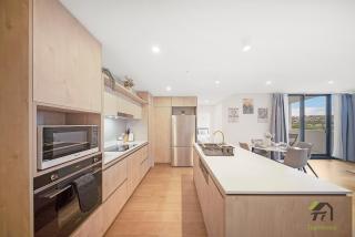 Newcastle New Town Holiday Elegant 4-person residence - 9