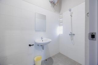 Sans Stay Bintaro - 9