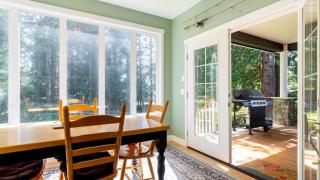 Westside Waterfront View Home - AvantStay Hot tub - 1