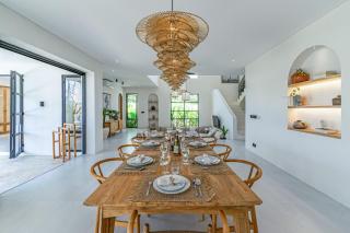 Sunbeam Oasis - Private 4BR Tropical Villa with Ionised Pool & Solar - 8