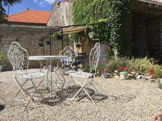 Le Grenier 1 Rue Verte Tusson 16140 France - Tusson - 8