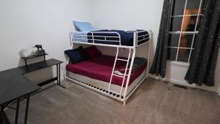 Peaceful 3-bedroom house with AC in charming Columbia - 5