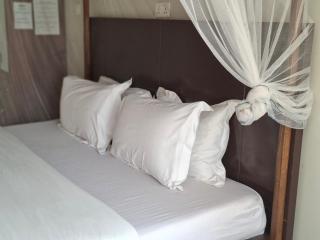 Stadium View Executive Guest House - 5