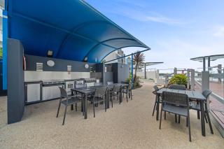 Seaside Solace at Caloundra Seaview 3BD Apartment - 5
