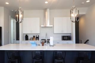 Designer Condo - The Gulch - Private Rooftop - 4