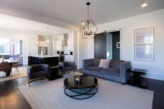 Designer Condo - The Gulch - Private Rooftop - 1