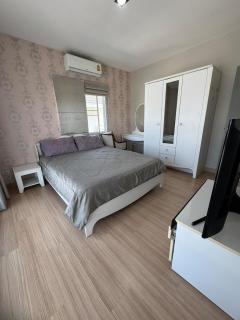 Saint Sean house RuamChoke - 3