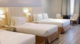 SMALLVILLE 21 HOTEL - 4