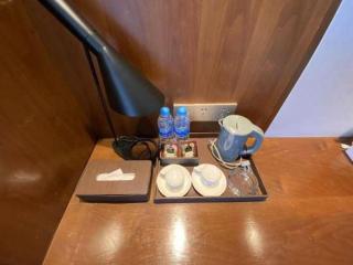 Borrman Hotel Zhongxiang Railway Station Mochou Village - 8