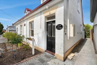 Hurst Cottage North Hobart x 6 - 6