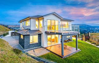Hilltop Ocean Hideaway - Aotea Wellington - 8