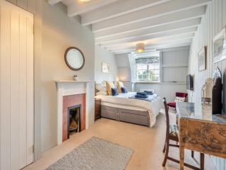 The Manor Stables - Uk48247 - 3