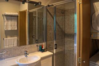 Gipsy Point Lakeside - 1