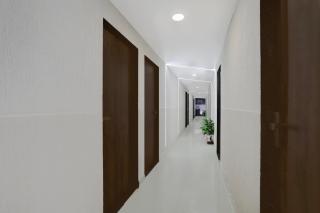 Super Collection O Palampur Surat Formerly Hotel Royal Paradise - 5