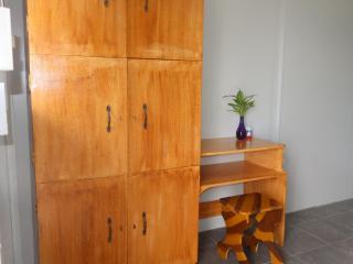 Tez's Backpacking Lodge - 5