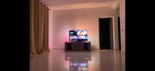 Heiteahi lodge house large courtyard - 9