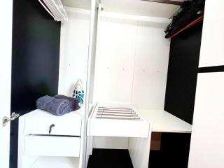 SelfCheckIn Omni Tower Sukhumvit4 NaNa Asoke BTS MRT Hispeed WiFi Pool&Gym - 4