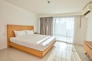 Fourium Pattaya Hotel and Serviced Residence - 4