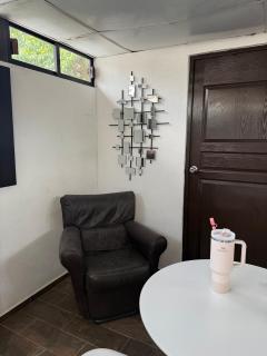 SUITE CLIMATIZADA Y EQUIPADA Zona Dorada Tuxtla - 8