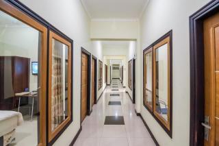 RedDoorz near Tugu Bandara Sulthan Thaha Jambi - 8