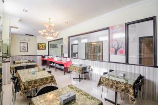 RedDoorz near Tugu Bandara Sulthan Thaha Jambi - 6